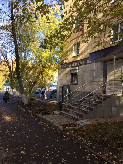 Торговая площадь, 32 м²