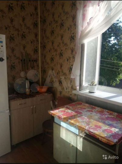 Комната 14 м² в 3-к., 2/2 эт.