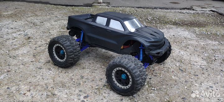 Traxxas x maxx 8s