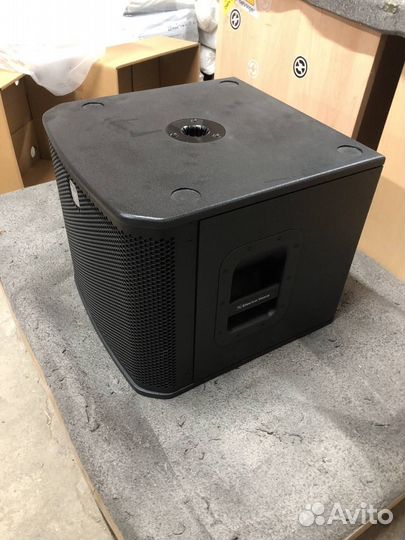 Сабвуфер electro voice ZxA1-SUB (арт. 272932)