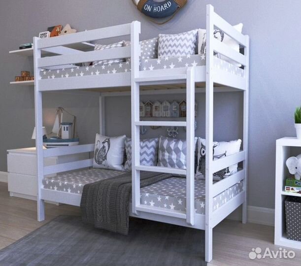 Кровать двухъярусная
