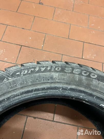 Tracmax X-Privilo S500 225/45 R17 94