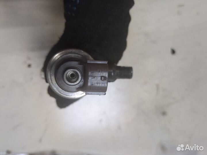 Форсунка топливная Opel Corsa D