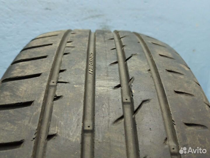Kumho Crugen HP91 235/60 R18 107V