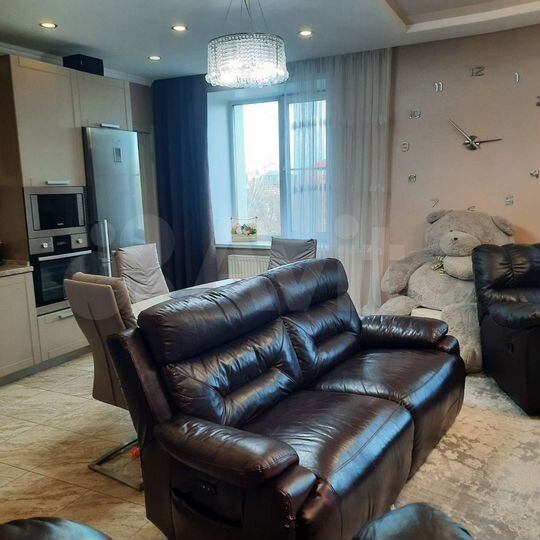 3-к. квартира, 84,2 м², 5/10 эт.