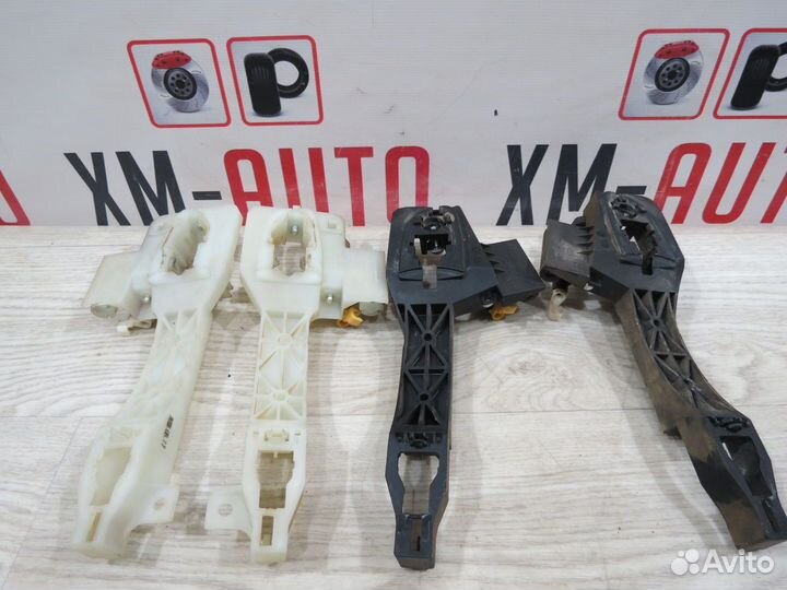 Кронштейн ручки Hyundai Creta