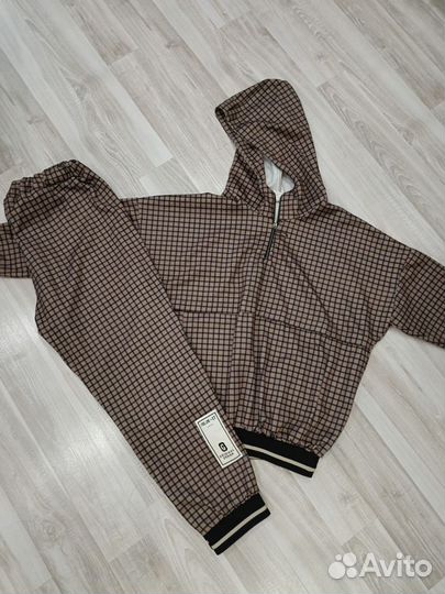 Костюм женский 46 размер