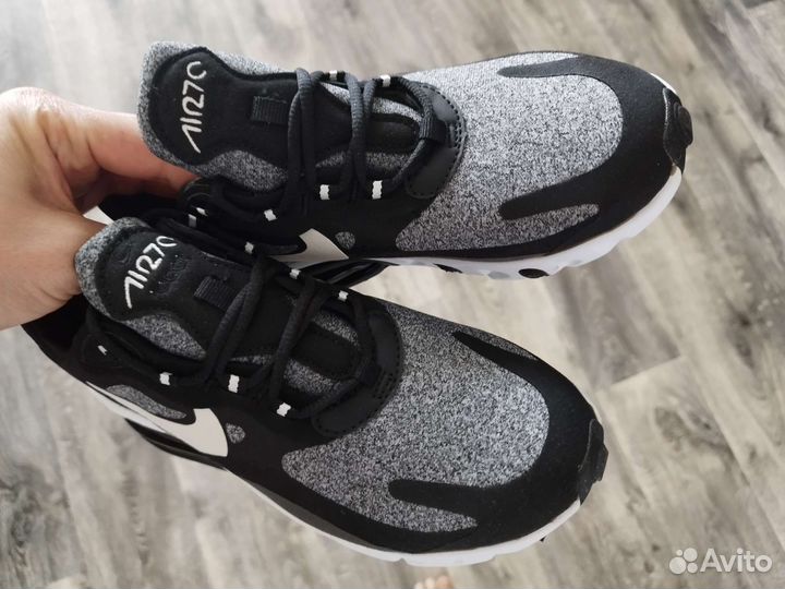 Кроссовки nike