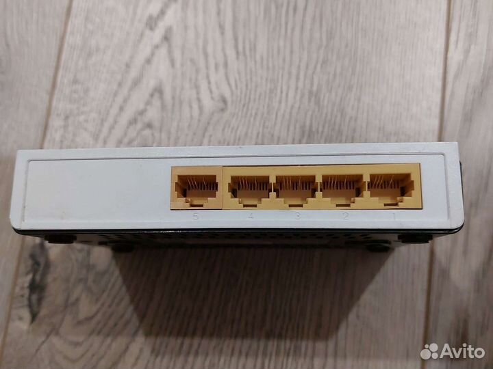 Коммутатор Ethernet TP-link TL-SF1005D