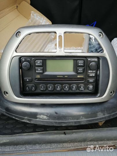 Штатная магнитола