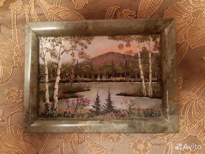 Панно из камня