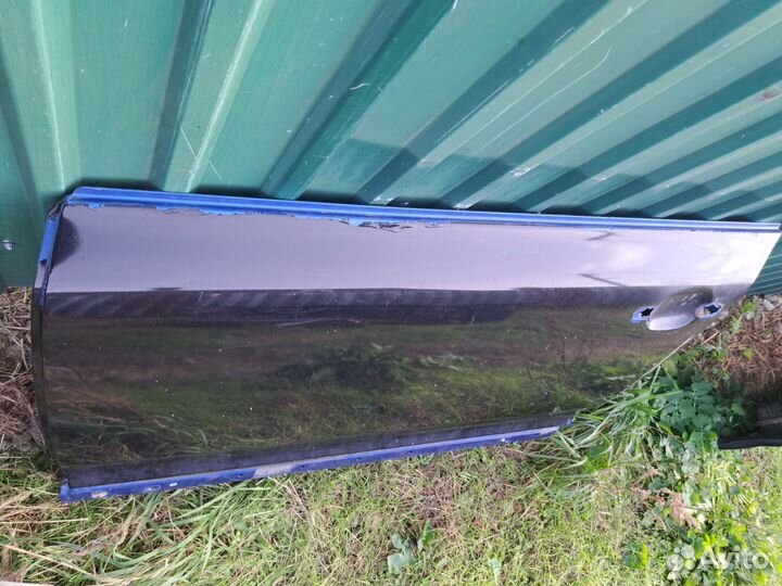 Дверь передний левый на Volkswagen Touareg