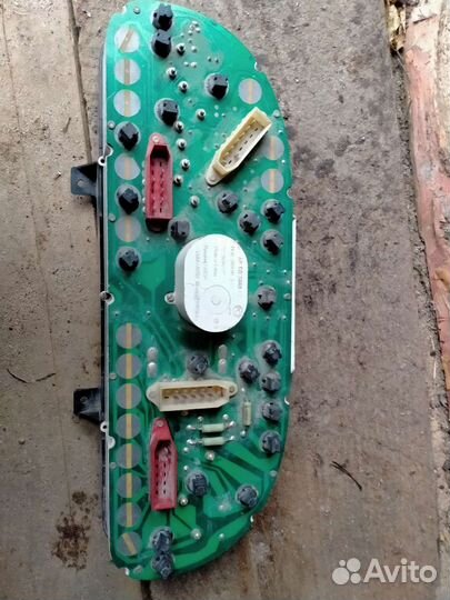 Приборная панель газель,Волга