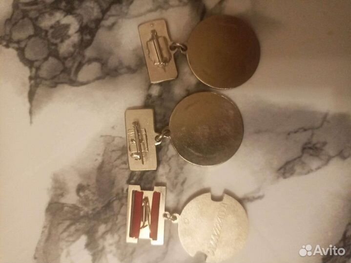 Значки ижмаш