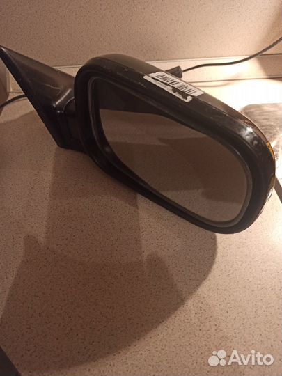 Правое электрическое зеркало Honda