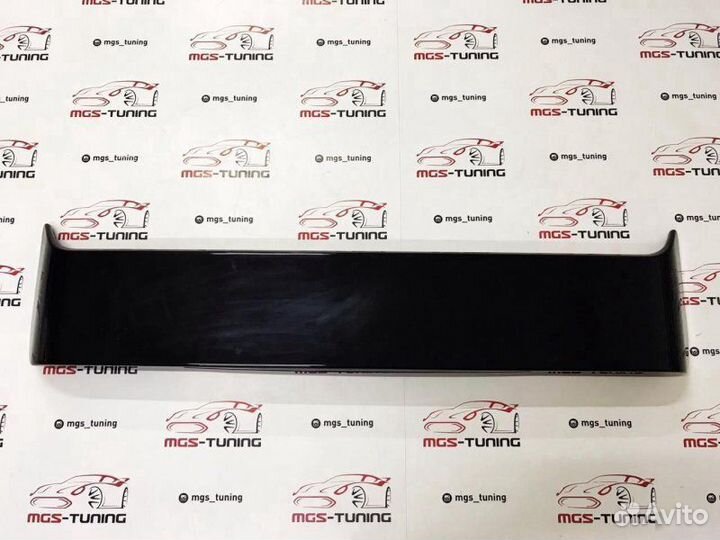 Спойлер черный глянец Mercedes G-Class W463