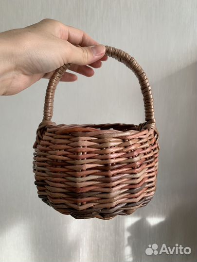 Корзина плетеная