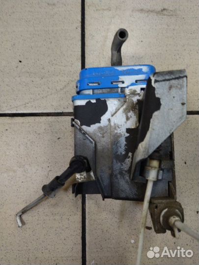 Замок дверной задний правый Audi 100 AAR 1994