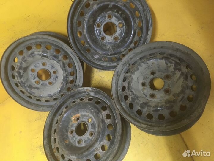 4 шт. Диски - диаметр 15 PCD 5х114,3