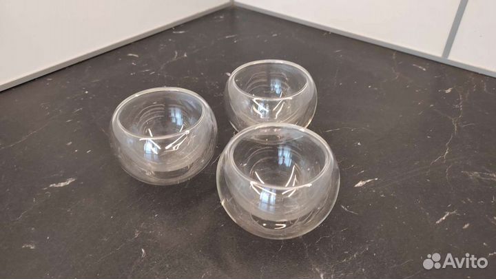 Стеклянные стаканы с двойными стенками
