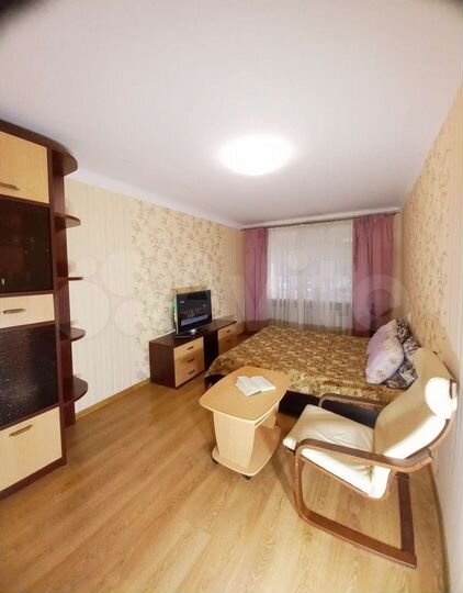 2-к. квартира, 45 м², 1/5 эт.