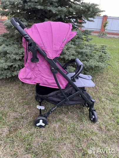 Прогулочная коляска идеальна для путешествий