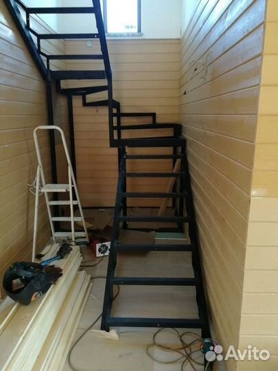 Лестницы антресольный этаж