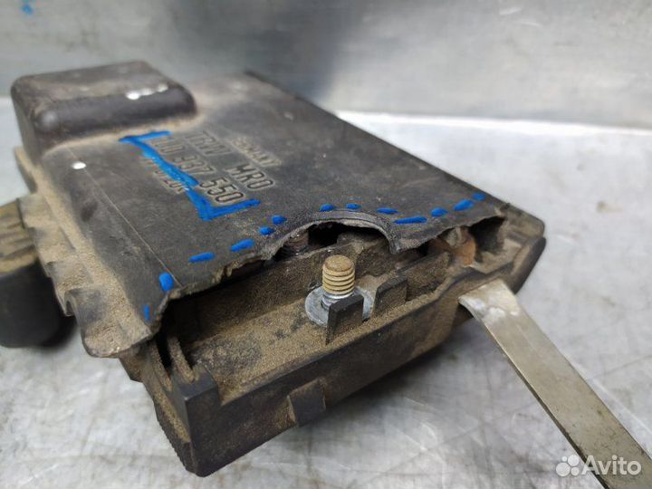 Блок предохранителей Volkswagen Bora 1997-2005