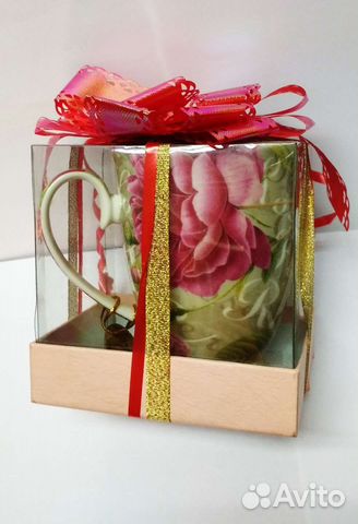 Новая красивая кружка на подарок. Фарфор