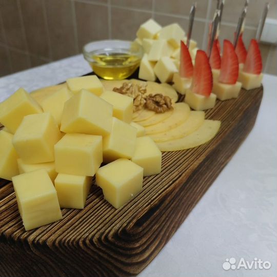 Сервировочная/разделочная доска дерево