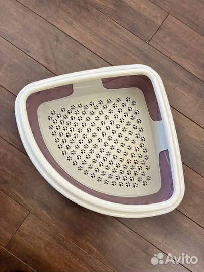 Лоток для кошек угловой