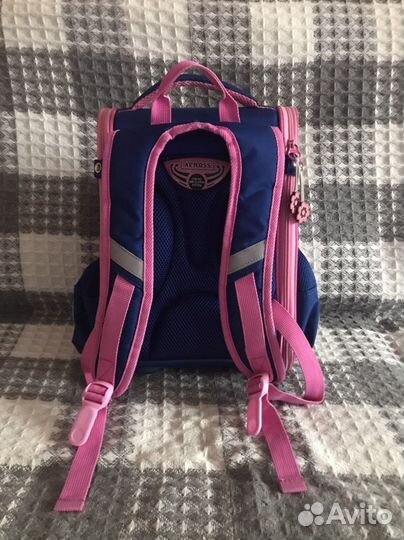 Школьный рюкзак