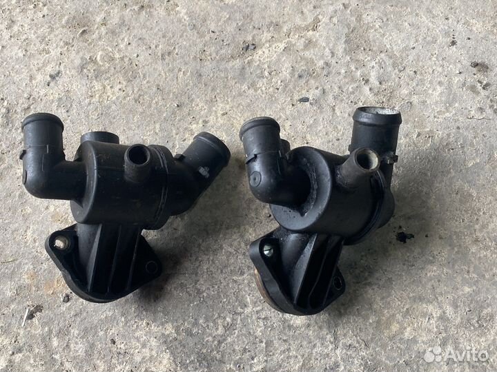 Корпус термостата VW Tiguan 2.0tdi