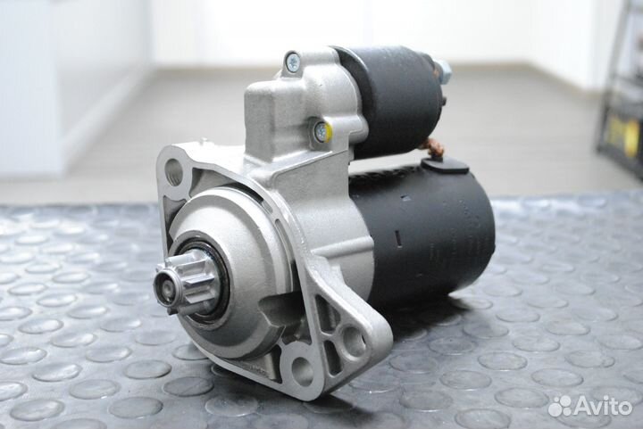 Стартер VW Golf, Bora, Skoda Octavia 1.4, 1.6
