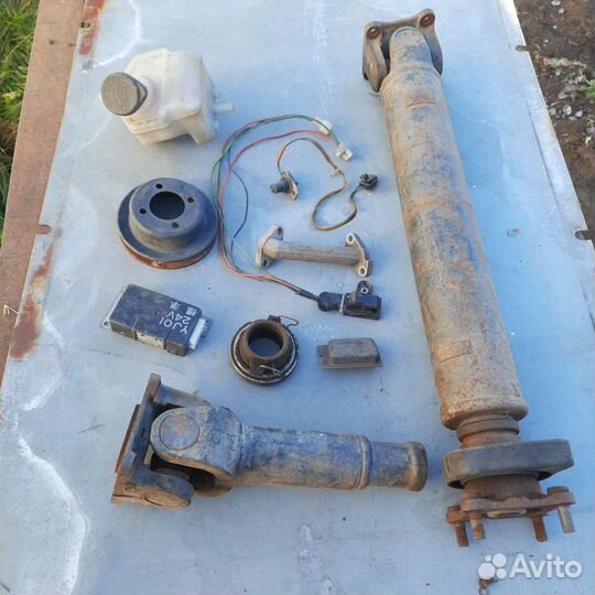 Мелочевка Мазда титан