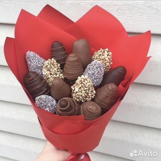 Букеты из клубники в шоколаде