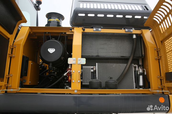 Колёсный экскаватор XCMG XE180WD, 2023