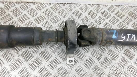 Карданный вал BMW X3 E83 (1NI05K302)