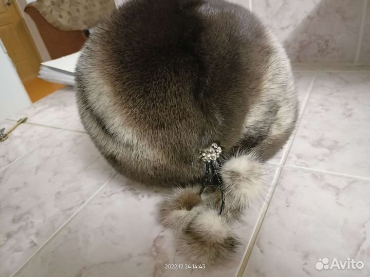 Шапка зимняя меховая женская