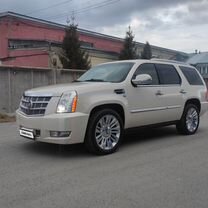 Cadillac Escalade 6.2 AT, 2013, 160 000 км, с пробегом, цена 2 400 000 руб.