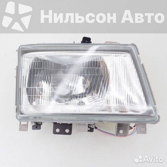 Фара MMC canter FE70-80 c 2003 г правая, gsparts