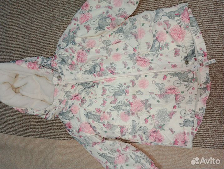 Демисезонный костюм на девочку 80