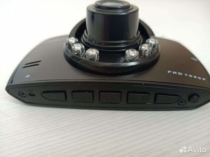 Видеорегистратор в автомобиль
