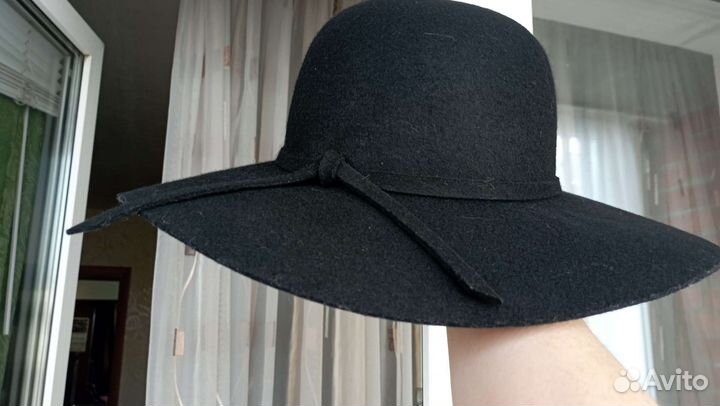 Шляпа флоппи