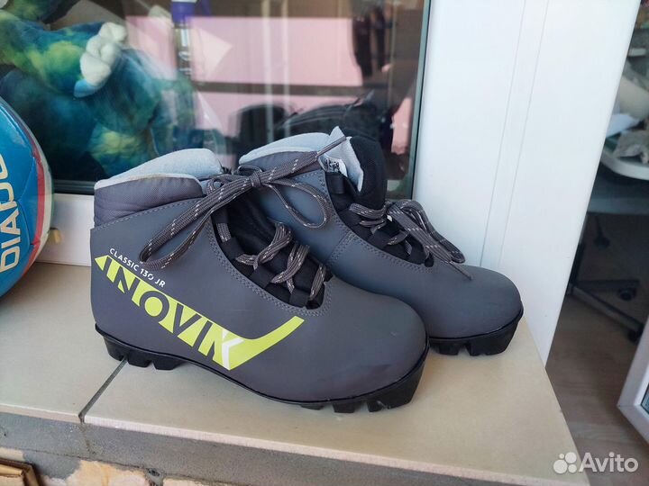 Ботинки беговых лыж inovik х decathlon и лыжи