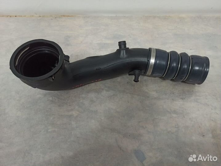 Патрубок интеркулера BMW 5-серия F10 F11 N55
