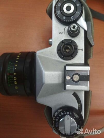 Плёночный фотоаппарат Зенит-ет