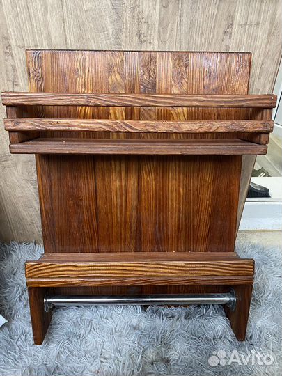 Полка для ванной деревянная