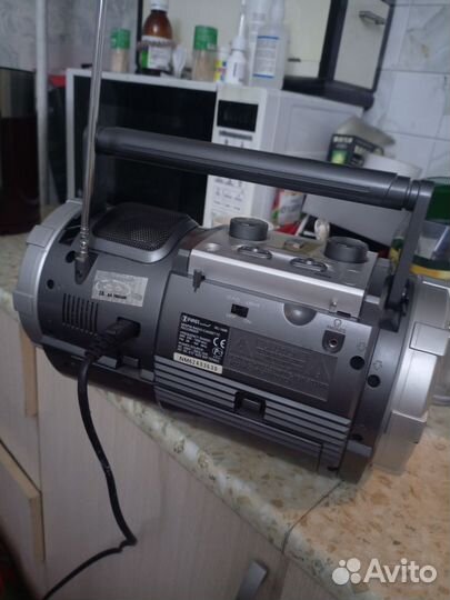 Магнитофон, приемник First RC-1606