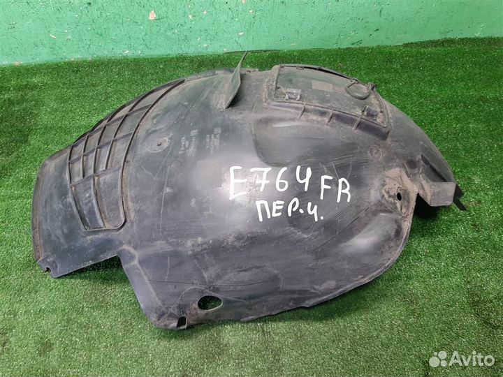 Подкрылок передний правый Opel astra H 2006